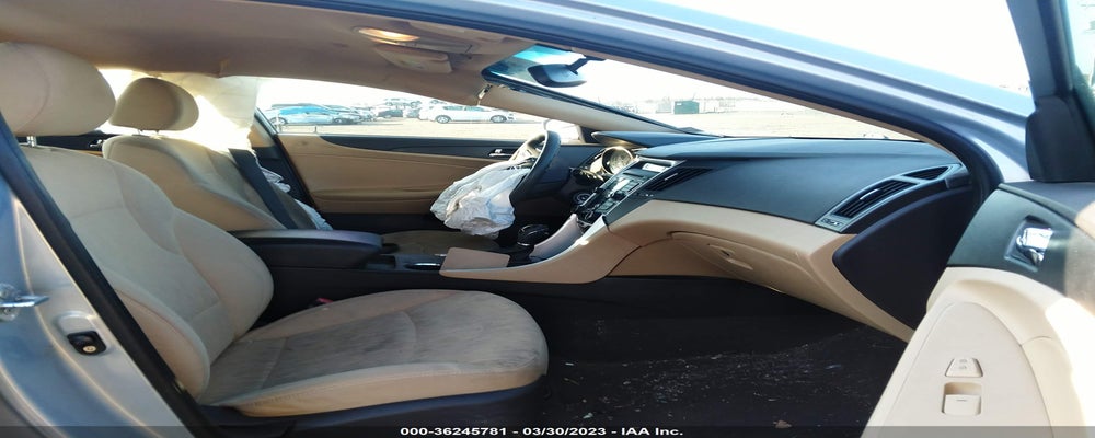5NPEB4ACXBH289670 2011 HYUNDAI SONATA photo no. 5