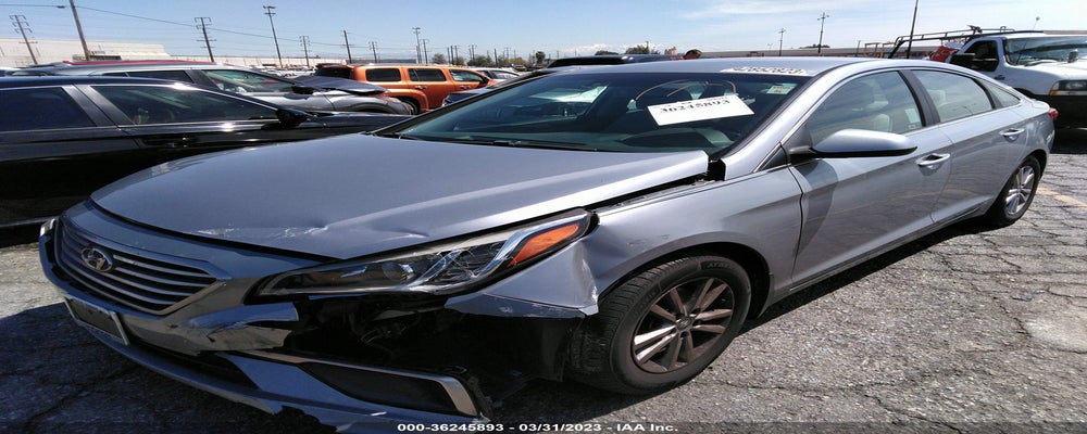 5NPE24AFXHH593035 2017 HYUNDAI SONATA photo no. 2