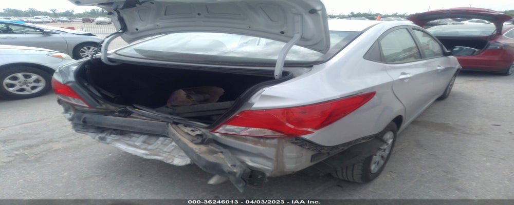 KMHCT4AEXGU998453 2016 HYUNDAI ACCENT photo no. 4