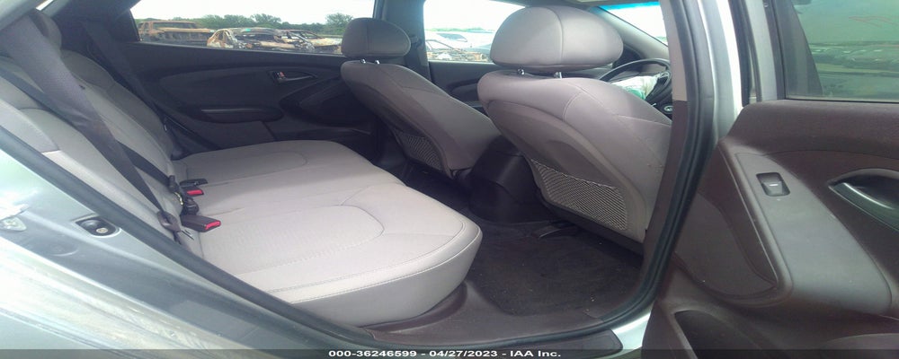 KM8JT3AF5FU033878 2015 HYUNDAI TUCSON photo no. 8