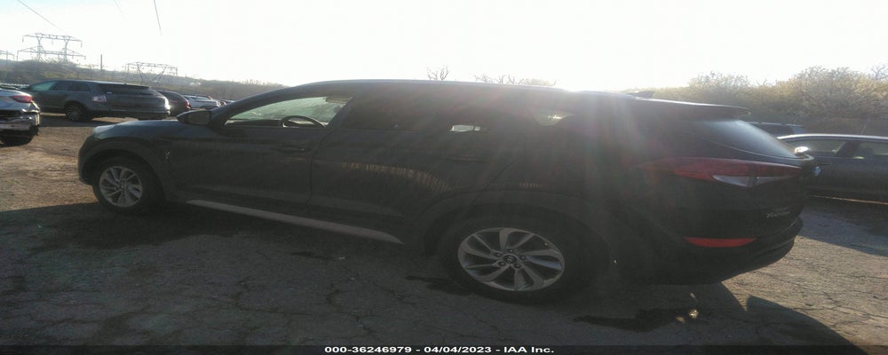 KM8J33A40JU612235 2018 HYUNDAI TUCSON photo no. 3