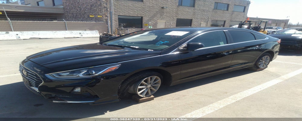 5NPE24AF0KH753236 2019 HYUNDAI SONATA photo no. 2