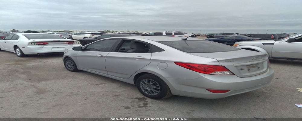 KMHCT4AE7DU534290 2013 HYUNDAI ACCENT photo no. 3
