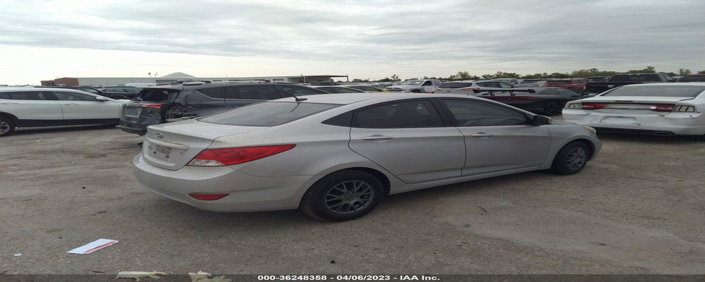 KMHCT4AE7DU534290 2013 HYUNDAI ACCENT photo no. 4