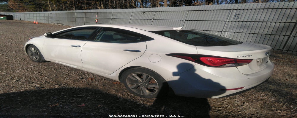 5NPDH4AE0FH588098 2015 HYUNDAI ELANTRA photo no. 3