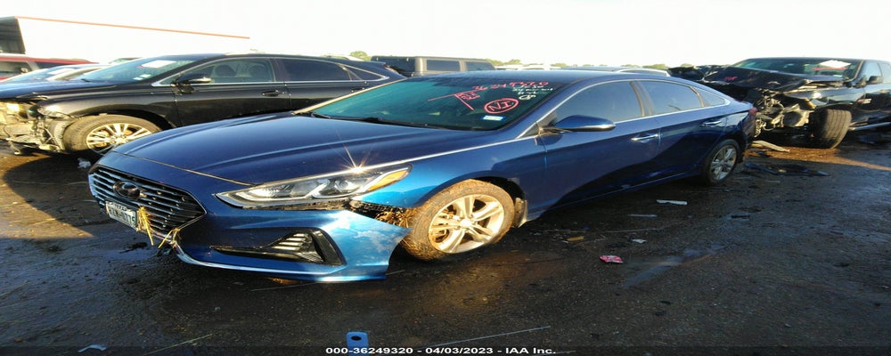5NPE34AF9JH675874 2018 HYUNDAI SONATA photo no. 2