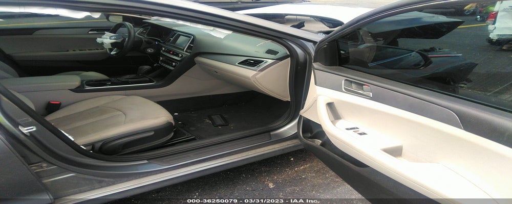 5NPE24AF1KH780476 2019 HYUNDAI SONATA photo no. 5