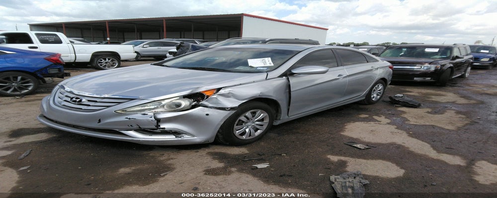 5NPEB4ACXCH348119 2012 HYUNDAI SONATA photo no. 2