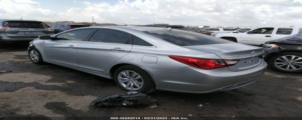 5NPEB4ACXCH348119 2012 HYUNDAI SONATA photo no. 3