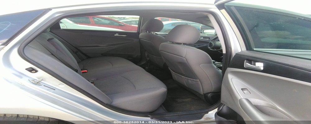 5NPEB4ACXCH348119 2012 HYUNDAI SONATA photo no. 8