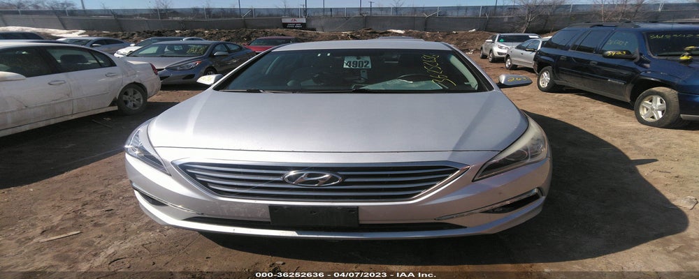 5NPE24AF2HH438835 2017 HYUNDAI SONATA photo no. 6