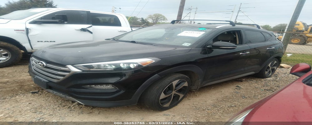 KM8J3CA27JU631685 2018 HYUNDAI TUCSON photo no. 2