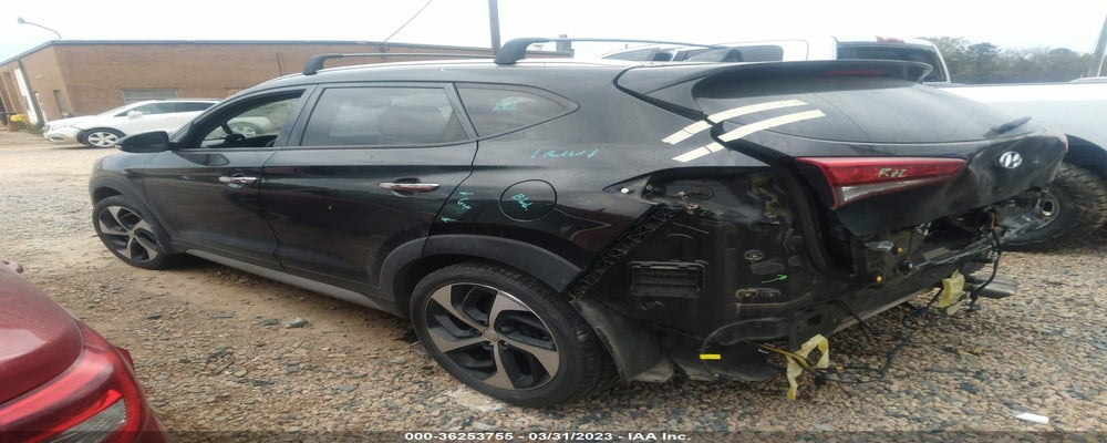 KM8J3CA27JU631685 2018 HYUNDAI TUCSON photo no. 3