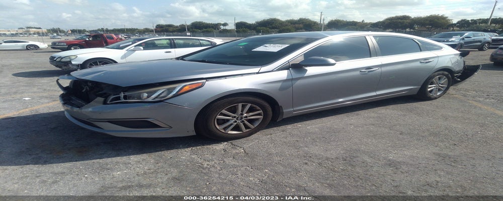 5NPE24AF4HH589353 2017 HYUNDAI SONATA photo no. 2