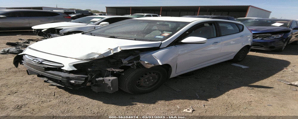 KMHCT5AE2HU350449 2017 HYUNDAI ACCENT photo no. 2