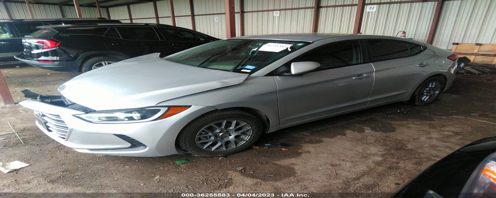 5NPD74LF9HH134623 2017 HYUNDAI ELANTRA photo no. 2