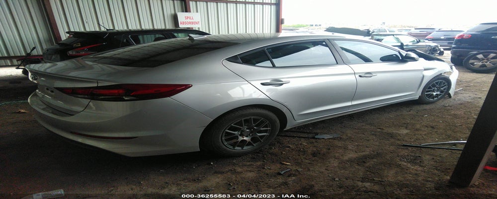 5NPD74LF9HH134623 2017 HYUNDAI ELANTRA photo no. 4