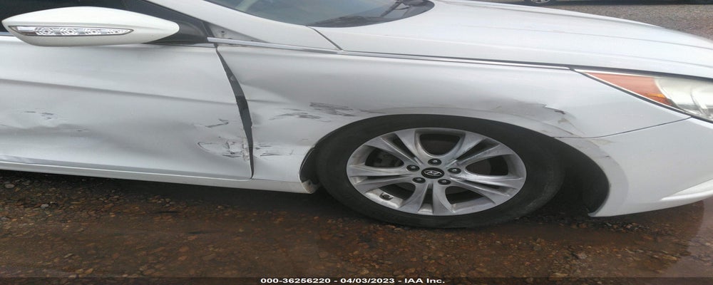5NPEC4AC3BH239495 2011 HYUNDAI SONATA photo no. 6