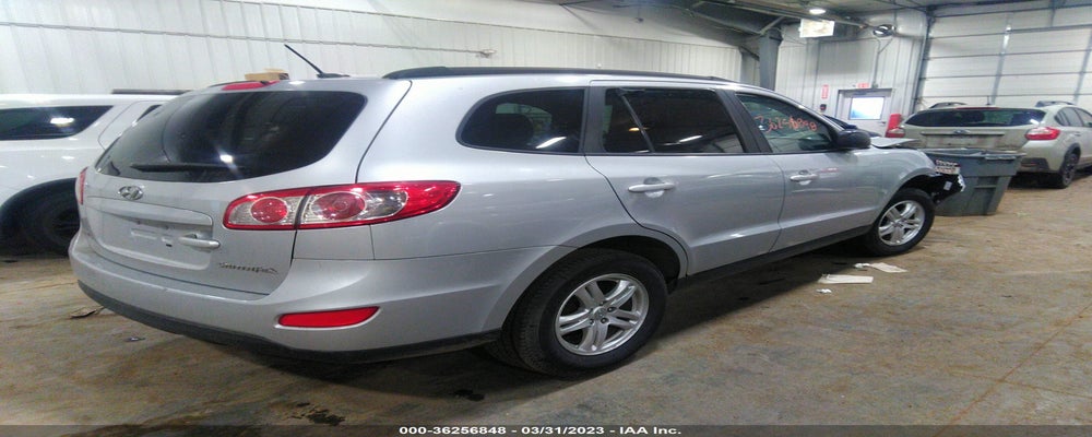5NMSG3AB9AH399868 2010 HYUNDAI SANTA FE photo no. 4