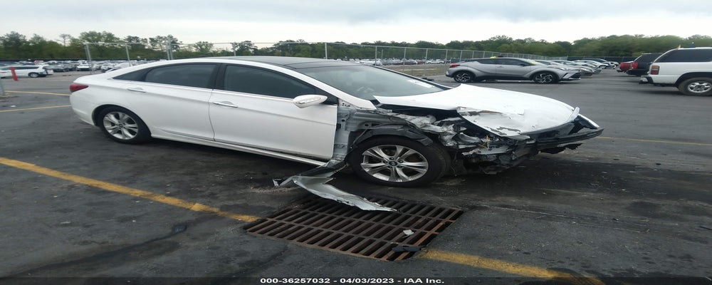 5NPEC4AC4DH519283 2013 HYUNDAI SONATA photo no. 3