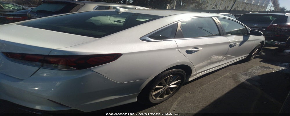 5NPE24AF2JH618712 2018 HYUNDAI SONATA photo no. 4