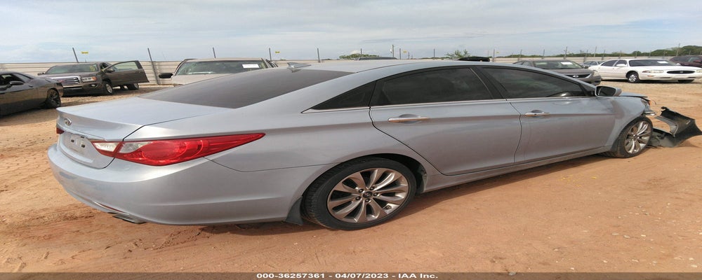5NPEC4AC0CH332640 2012 HYUNDAI SONATA photo no. 4