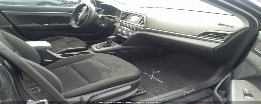 5NPD74LF8KH460744 2019 HYUNDAI ELANTRA photo no. 5