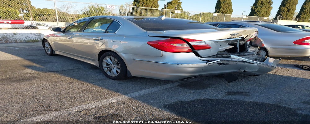 KMHGC4DD7DU230266 2013 HYUNDAI GENESIS photo no. 3