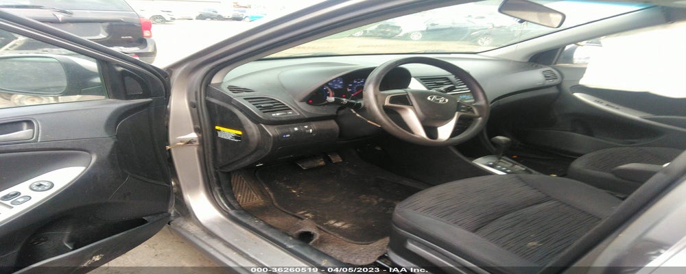 KMHCT5AE7HU359227 2017 HYUNDAI ACCENT photo no. 5