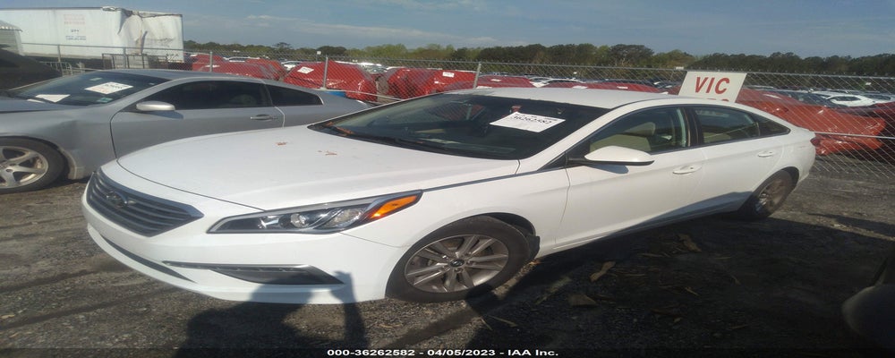 5NPE24AF7FH191342 2015 HYUNDAI SONATA photo no. 2