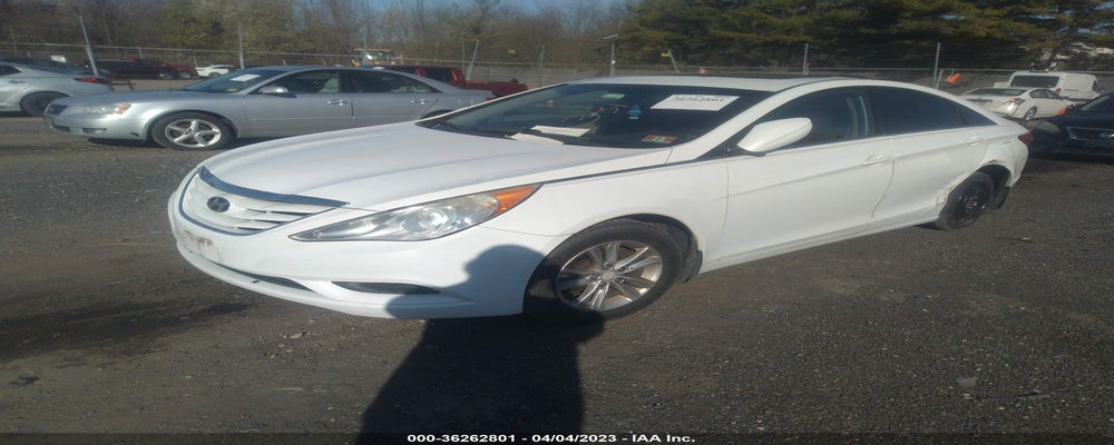5NPEB4AC7BH192149 2011 HYUNDAI SONATA photo no. 2
