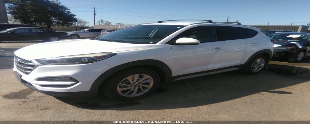 KM8J33A41HU365284 2017 HYUNDAI TUCSON photo no. 2