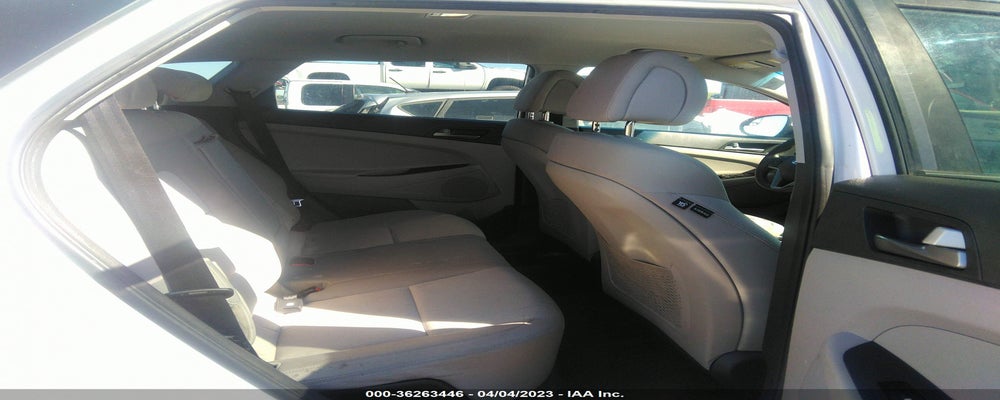 KM8J33A41HU365284 2017 HYUNDAI TUCSON photo no. 8