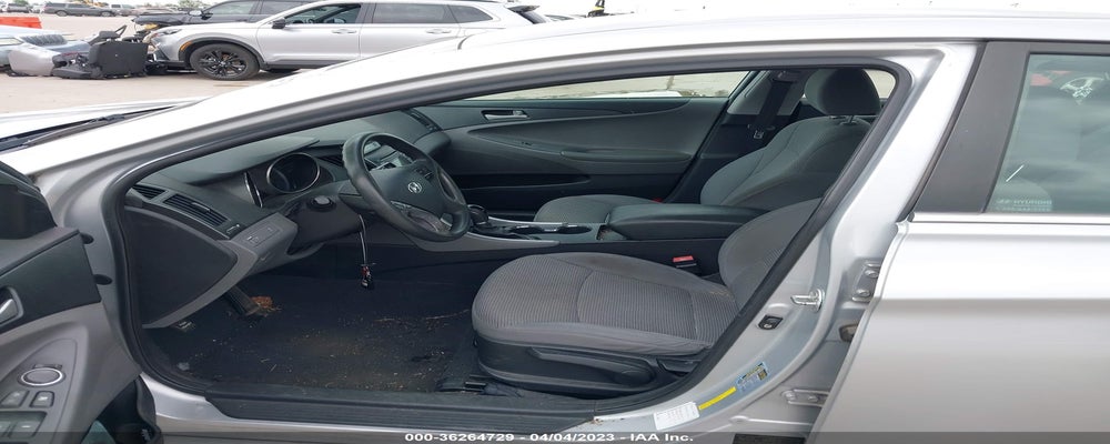 5NPEB4AC8BH063000 2011 HYUNDAI SONATA photo no. 5