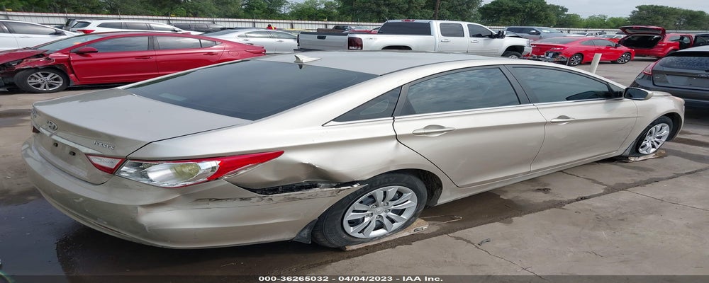 5NPEB4AC6BH164732 2011 HYUNDAI SONATA photo no. 4