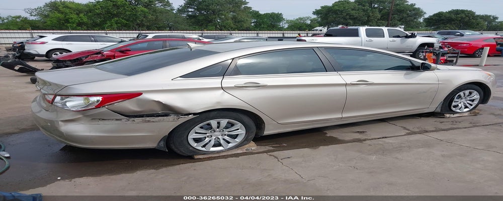 5NPEB4AC6BH164732 2011 HYUNDAI SONATA photo no. 6