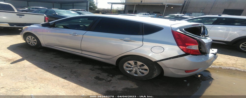 KMHCT5AEXHU316775 2017 HYUNDAI ACCENT photo no. 3