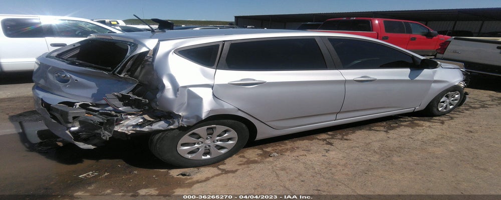 KMHCT5AEXHU316775 2017 HYUNDAI ACCENT photo no. 4
