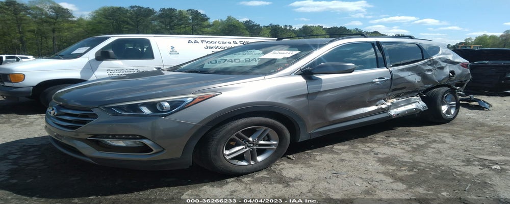 5NMZU3LB8HH003704 2017 HYUNDAI SANTA FE SPORT photo no. 2