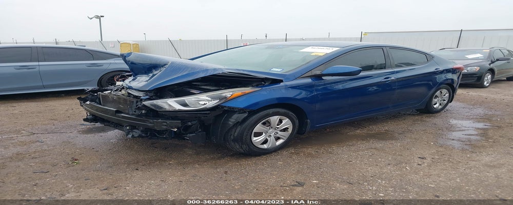 KMHDH4AE5GU547582 2016 HYUNDAI ELANTRA photo no. 2