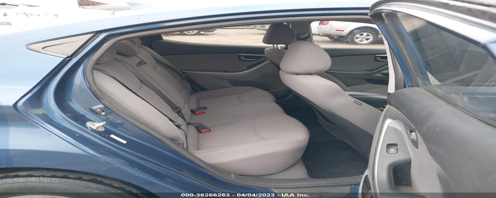 KMHDH4AE5GU547582 2016 HYUNDAI ELANTRA photo no. 8