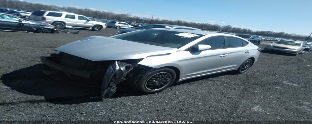 5NPD74LF8KH445399 2019 HYUNDAI ELANTRA photo no. 2