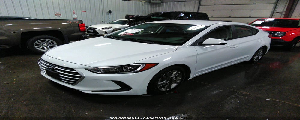 5NPD84LF9JH382373 2018 HYUNDAI ELANTRA photo no. 2