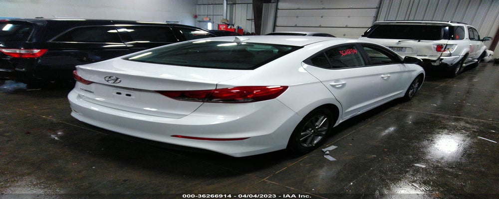 5NPD84LF9JH382373 2018 HYUNDAI ELANTRA photo no. 4