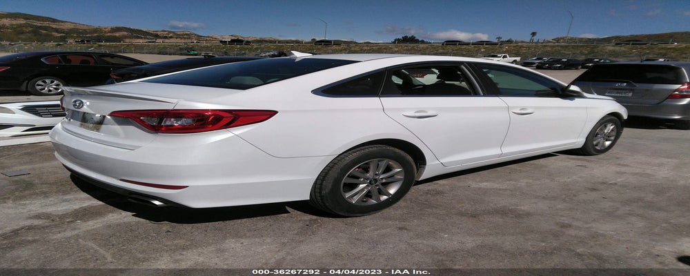 5NPE24AF8HH499901 2017 HYUNDAI SONATA photo no. 4