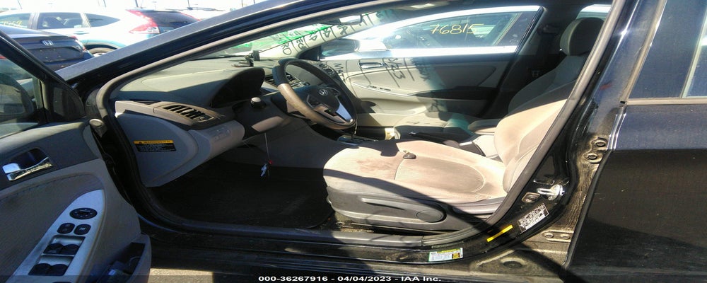 KMHCU4AE7CU234177 2012 HYUNDAI ACCENT photo no. 5