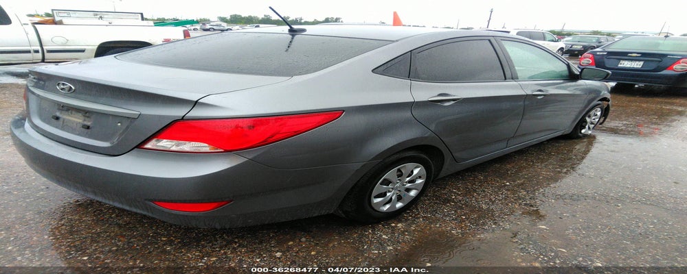 KMHCT4AE1GU998681 2016 HYUNDAI ACCENT photo no. 4
