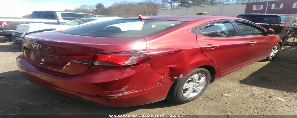 5NPDH4AE5FH575069 2015 HYUNDAI ELANTRA photo no. 4