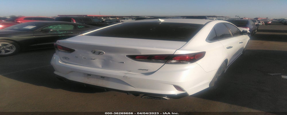 5NPE34AB7JH638853 2018 HYUNDAI SONATA photo no. 4