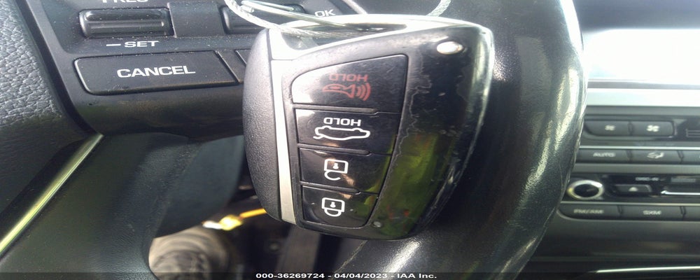 KMHGN4JF2FU073555 2015 HYUNDAI GENESIS photo no. 11
